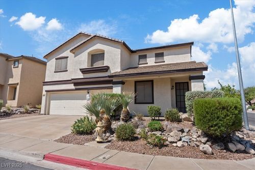 51 Green Hills Ct, Henderson, NV, 89012-4457 | Card Image