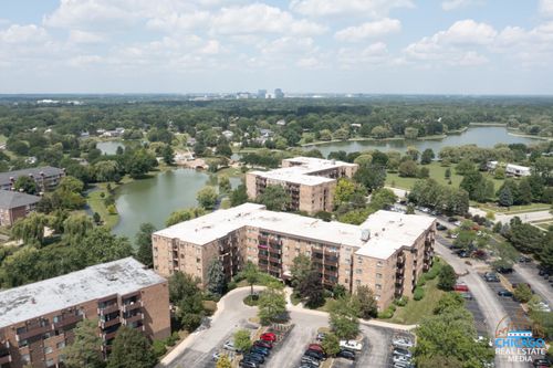 unit-415-720 Wellington Ave, Elk Grove Village, IL, 60007-3345 | Card Image