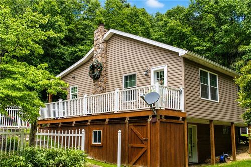 63 Pine Hill Rd, Smock, PA, 15480-1319 | Card Image