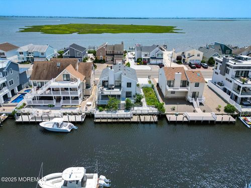 1856 Mill Creek Rd, MANAHAWKIN, NJ, 08050-4307 | Card Image
