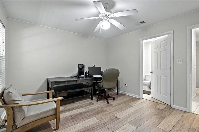 APT-12 - 2525 Hartsfield Rd, Condo with 3 bedrooms, 3 bathrooms and null parking in Tallahassee FL | Image 15