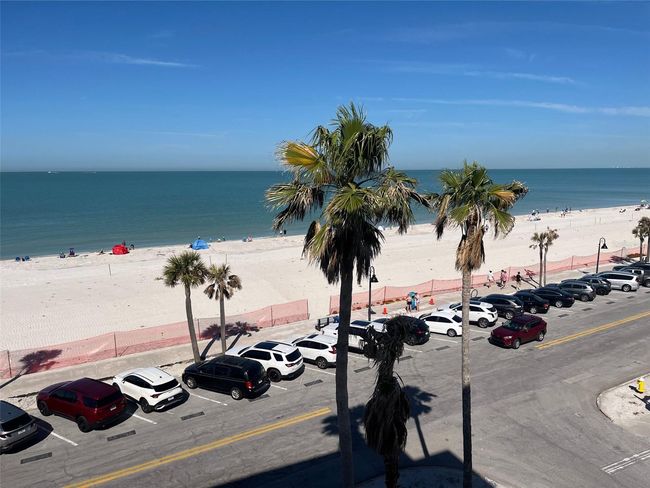 APT-5N - 555 Gulf Way, Condo with 2 bedrooms, 2 bathrooms and null parking in St Pete Beach FL | Image 28