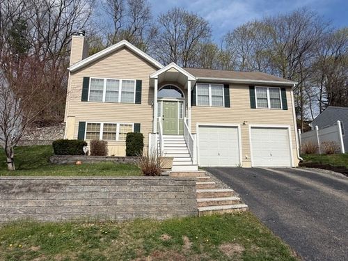 12 Sherwood Rd, Worcester, MA, 01602-2550 | Card Image