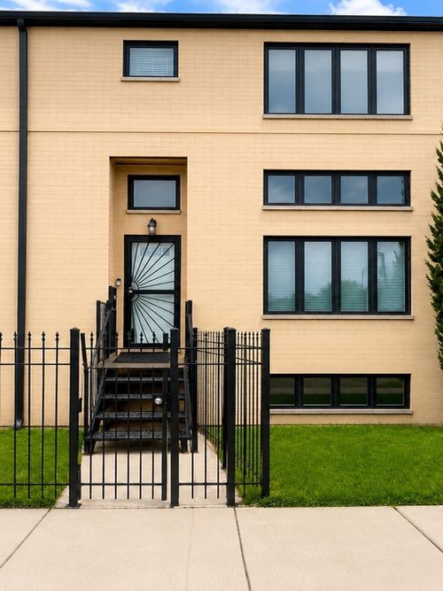 11501 S Vincennes Ave, CHICAGO, IL, 60643-4908 | Card Image