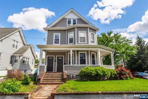 129 Clifton Ave, Clifton, NJ, 07011-1933 | Card Image