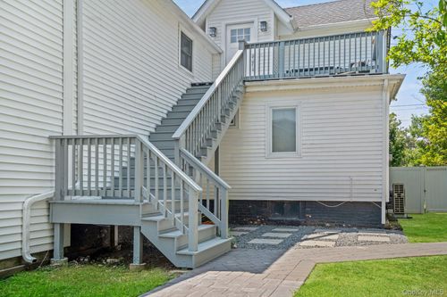 2-108 Sheridan Ave, Hewlett, NY, 11557-1616 | Card Image