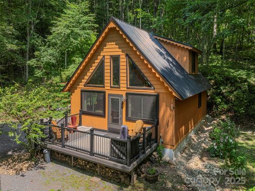 160 Tracy Pl, Clyde, NC, 28721-7600 | Card Image