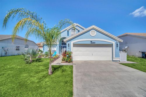 2915 Pembridge St, Kissimmee, FL, 34747-1628 | Card Image