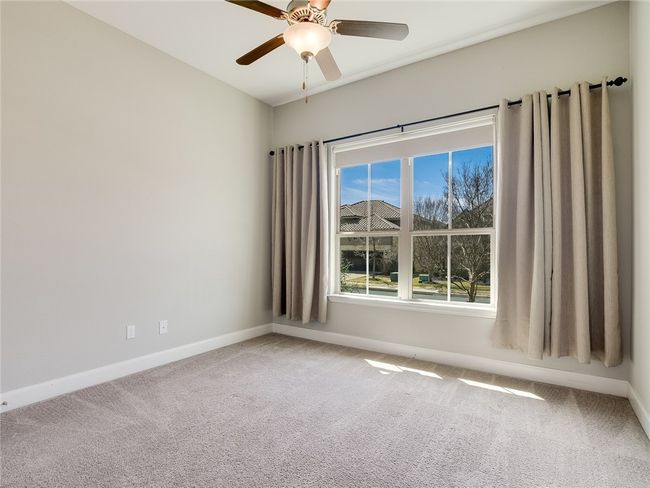 305 Maxwell Way, House other with 4 bedrooms, 3 bathrooms and 4 parking in Austin TX | Image 9