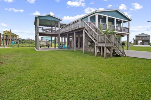 983 Driftwood Dr, Crystal Beach, TX, 77650 | Card Image