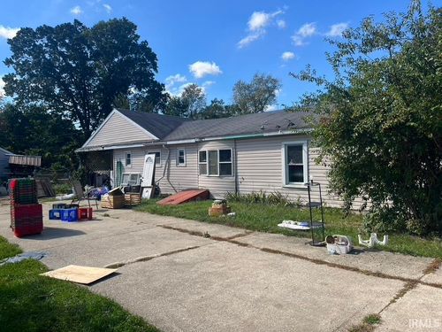 10912 Fairview Ave, Osceola, IN, 46561-9743 | Card Image