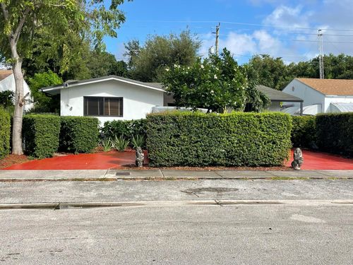 919 Nw 47th Ter, Miami, FL, 33127-2319 | Card Image