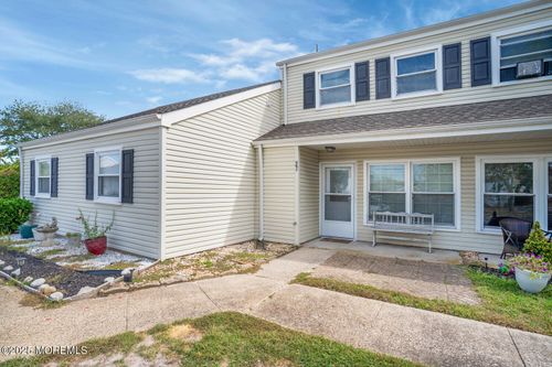27 Mediterranean Ct, Barnegat, NJ, 08005-2519 | Card Image