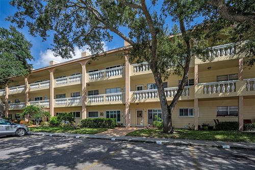 apt-52-2226 Switzerland Way, CLEARWATER, FL, 33763-2727 | Card Image