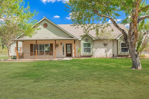 1520 Lakefield Dr, Sealy, TX, 77474-9740 | Card Image