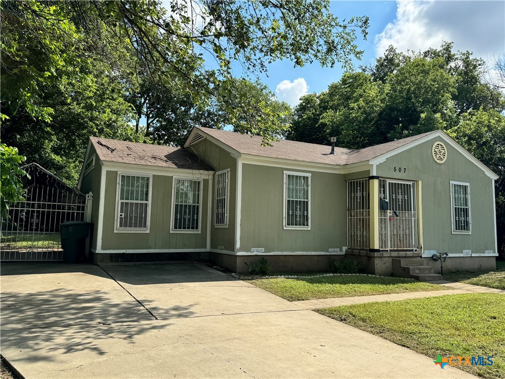 Duncan Ave, Killeen, TX 76541