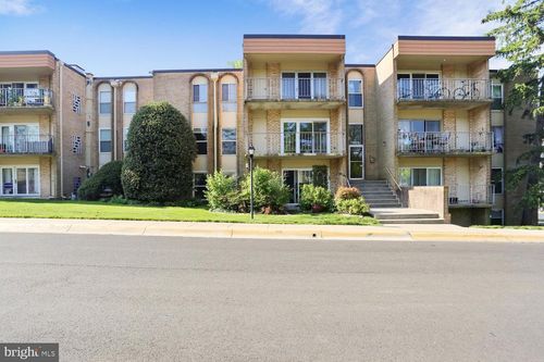 203-11925 Parklawn Dr, ROCKVILLE, MD, 20852-2639 | Card Image