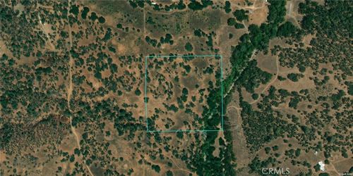 33089 Sycamore Rd, Tollhouse, CA, 93667-8800 | Card Image