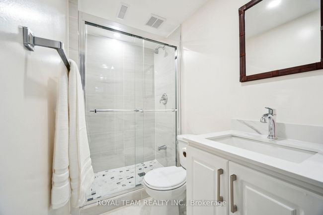 41 - 205 Carlyle Dr, Condo with 3 bedrooms, 3 bathrooms and 2 parking in London ON | Image 29