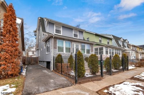 19 Irving St, East Orange, NJ, 07018-1913 | Card Image