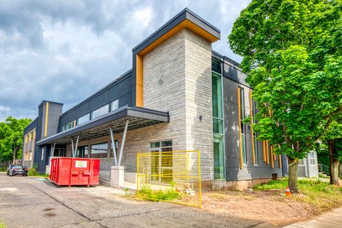 105-401 Victoria Ave N, Hamilton, ON, L8L5G7 | Card Image