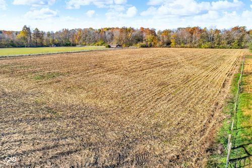 2076 Cartersburg Rd, Danville, IN, 46122-8525 | Card Image