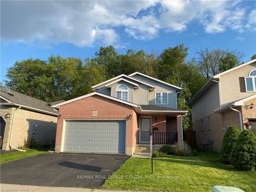 226 Bush Clover Cres, Kitchener, ON, N2E3P7 | Card Image