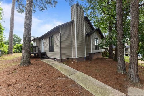 830 Rumford Pl, Fayetteville, NC, 28303-5677 | Card Image