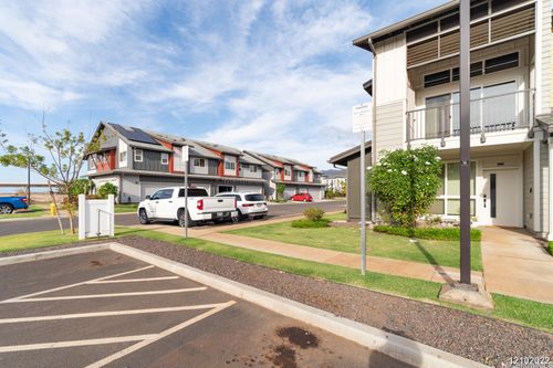 1202-91-3475 Nanahope St, Ewa Beach, HI, 96706-6855 | Card Image