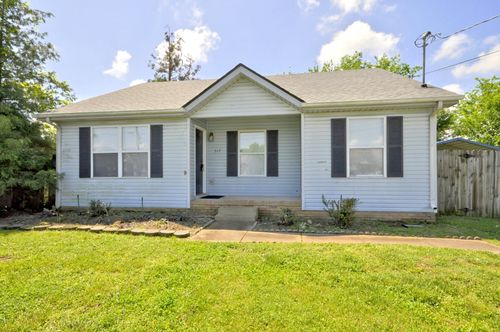 317 Pioneer Dr, Oak Grove, KY, 42262-7203 | Card Image