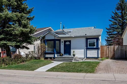 52 Hunters Cres, Okotoks, AB, T1S1M2 | Card Image