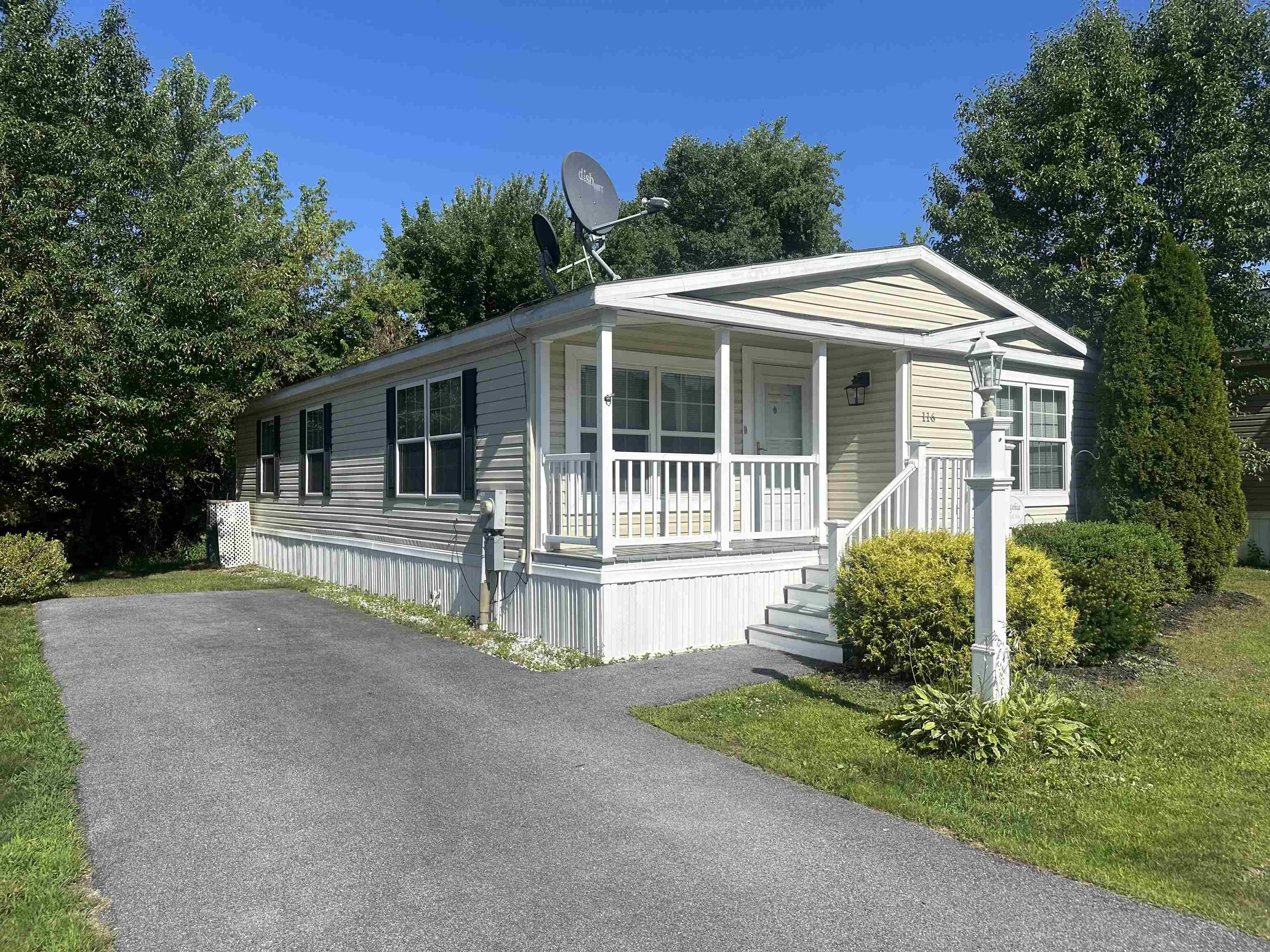 Thistle Way, Manchester, NH 03109