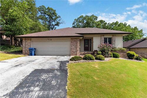 6 Teresa Dr, Bella Vista, AR, 72715 | Card Image