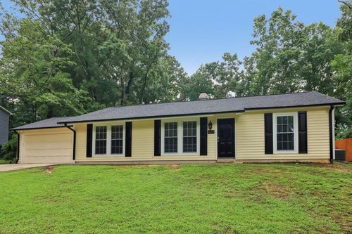 923 Bay Berry Ln, Lawrenceville, GA, 30043-4603 | Card Image