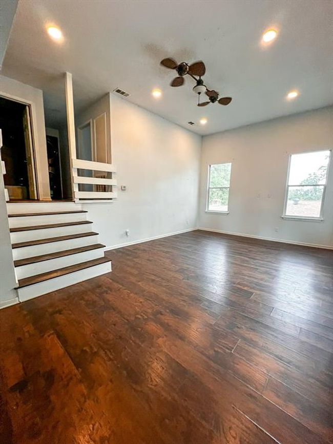 239 Cove View Dr, House other with 3 bedrooms, 2 bathrooms and 2 parking in Trinity TX | Image 4