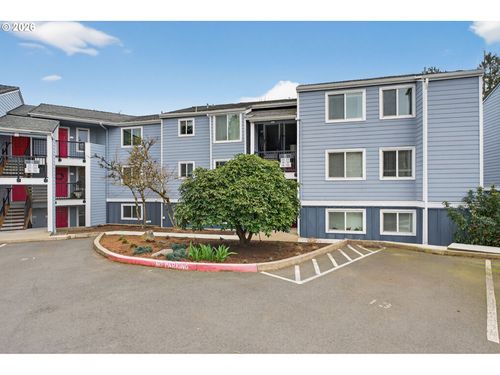 unit-13-47 Eagle Crest Dr, Lake Oswego, OR, 97035-1081 | Card Image