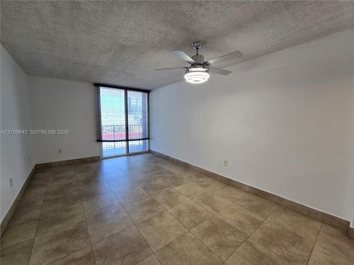 e-1507-800 N Miami Ave, Miami, FL, 33136-3524 | Card Image