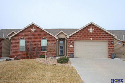 9137 Baybrook Circle, Lincoln, NE, 68516 | Card Image