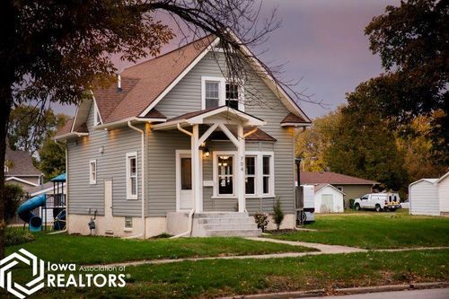 704 W Lincoln Way, Jefferson, IA, 50129-1617 | Card Image