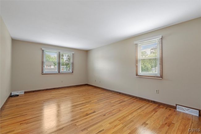8013 Ginger Rd, House other with 4 bedrooms, 4 bathrooms and null parking in Liverpool NY | Image 20