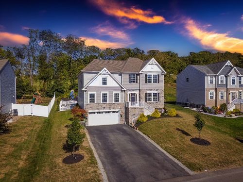 110 Multiflora Dr, Canonsburg, PA, 15317-2842 | Card Image