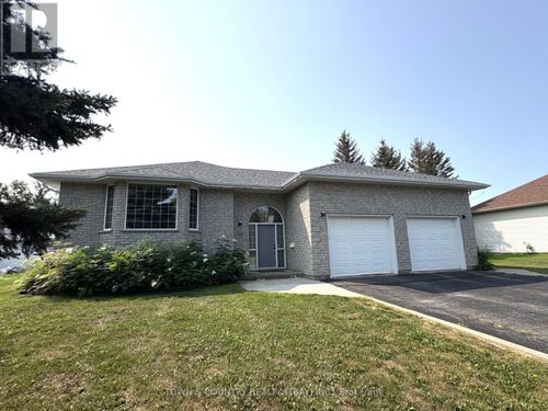 2156 Falconcrest Dr, Thunder Bay, ON, P7J1H5 | Card Image