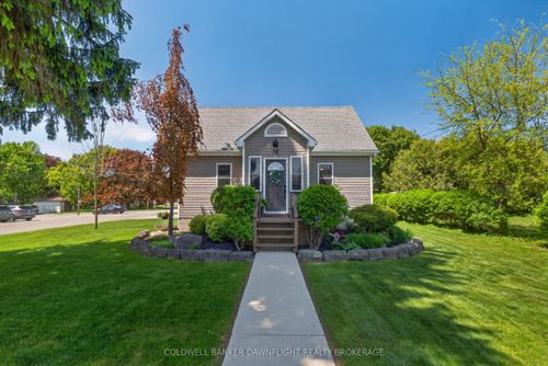78 Queen Street, Bluewater, ON, N0M1X0 | Card Image