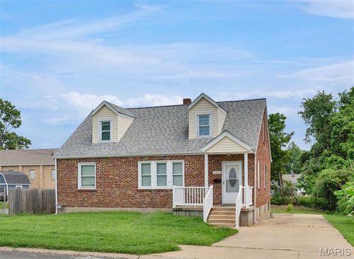 2334 Wismer Ave, Overland, MO, 63114-3410 | Card Image