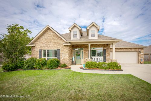 1006 Prairiegrass Ct, Ocean Springs, MS, 39564-8949 | Card Image