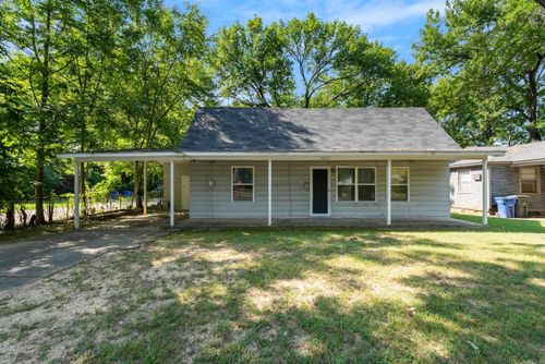 1821 Tyler St, Conway, AR, 72032-3232 | Card Image