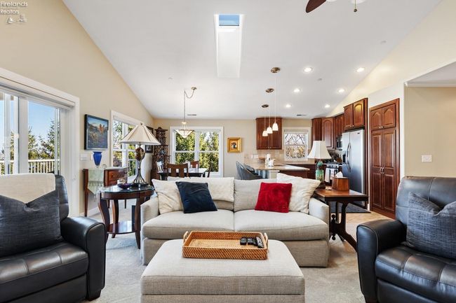 L3F - 6011 E Harbor Rd, Condo with 3 bedrooms, 2 bathrooms and 1 parking in Marblehead OH | Image 10