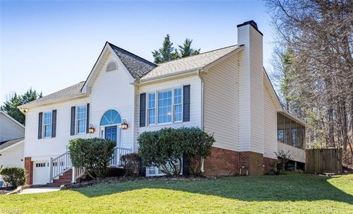5603 Pinetuck Rd, Greensboro, NC, 27407-5439 | Card Image