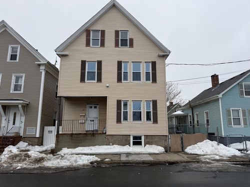 65 Mount Pleasant St, New Bedford, MA, 02740-5636 | Card Image