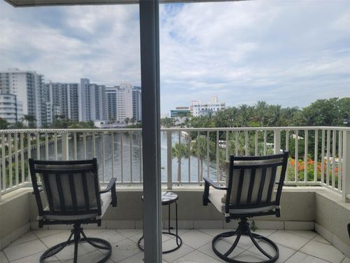 411-2600 Collins Ave, Miami Beach, FL, 33140-4721 | Card Image
